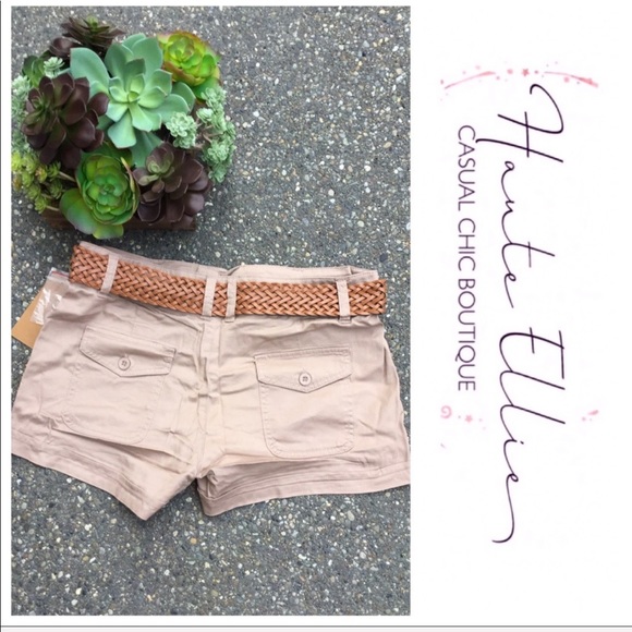 BAILEY- Belted Cotton Shorts - Picture 2 of 6